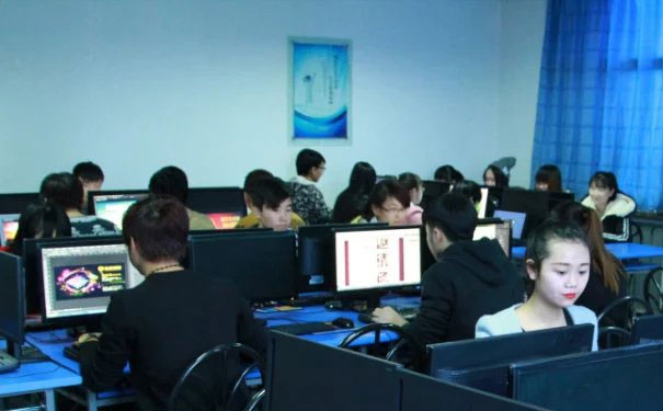 兰州室内设计师工资待遇