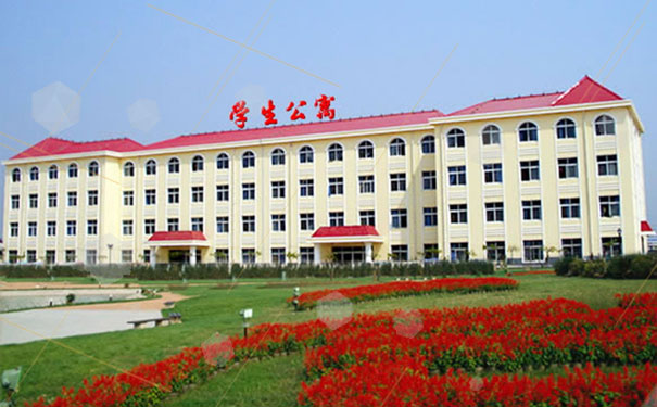 沧州技师中专学校