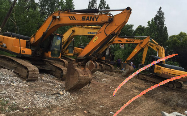 武汉建宏挖掘机培训学校