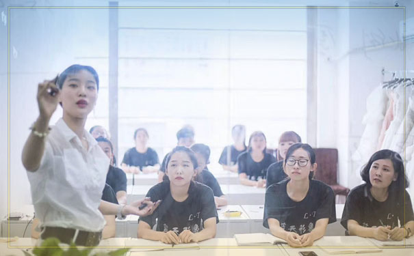 沧州蓝天美容培训学校