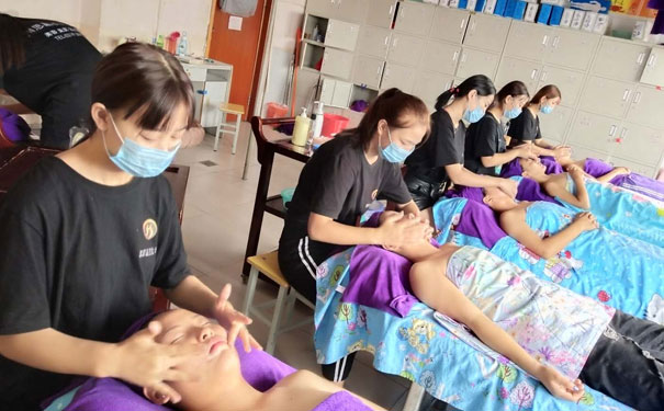 南和美容培训学校哪家好 - 学费多少