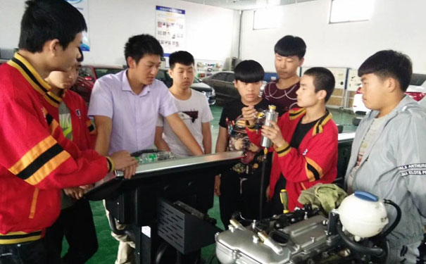 石家庄北方汽修学校