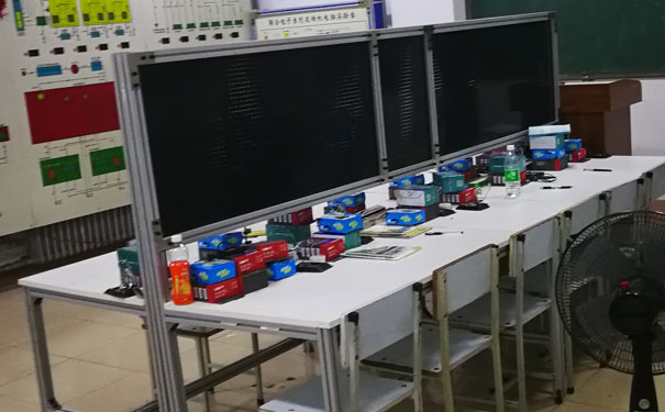 虎林汽修学院哪个好?学几年?学费多少?