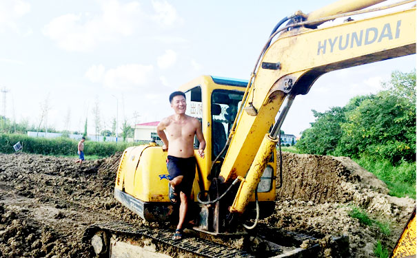 湖南永胜挖掘机培训学校