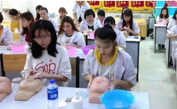 广州美容学校排名_广州维纳斯医疗美容(2)