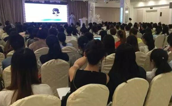 北京朝阳区学会计哪个学校好_学费多少钱