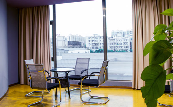  长沙化妆培训班