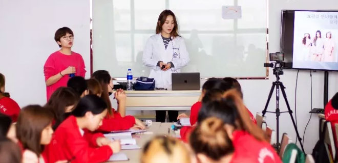 嘉兴学化妆哪个学校好