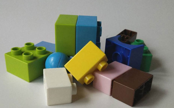 北京大兴区儿童学编程哪里好_学费多少钱，学什么软件