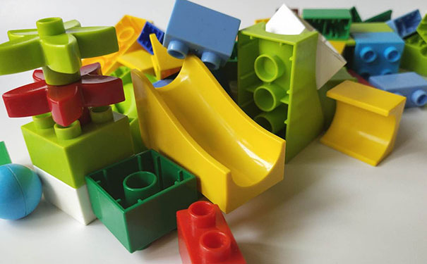 昆明五华区儿童学编程_学什么，用处和好处 