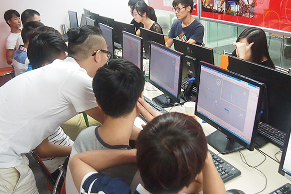 保定学UI设计哪里好-多少钱