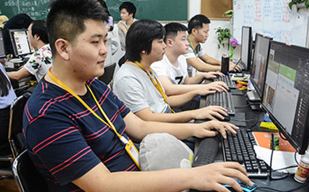 芜湖镜湖区学UI设计哪里好-多少钱
