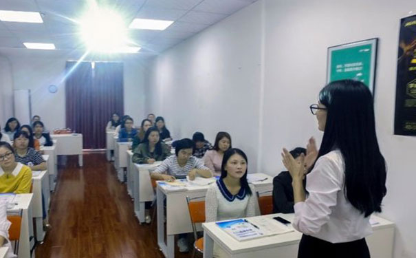 兰州中级会计面授培训班-哪个机构好-费用
