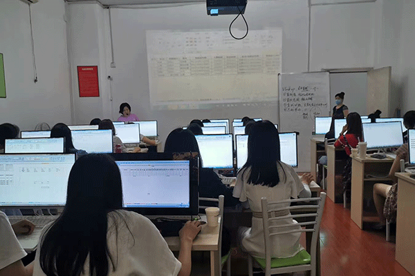 昌吉中级会计师培训班