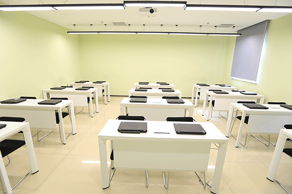 哈尔滨南岗区IT培训班 