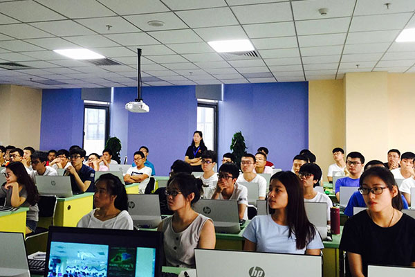 福州python人工智能培训班_实例教学