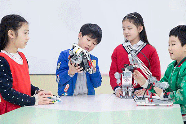 太原小店区孩子学编程哪个培训机构好_学费多少钱