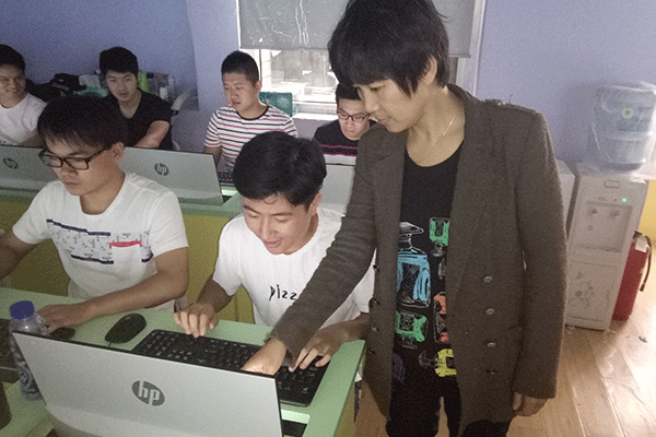 北京python人工智能培训班_实例教学