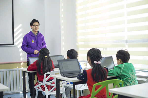 厦门孩子学编程哪个培训机构好_学费多少钱