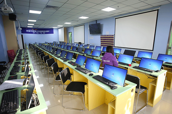 宁波UI设计培训班_学费多少钱