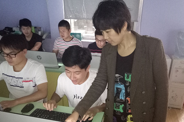 南宁python人工智能培训班_实例教学