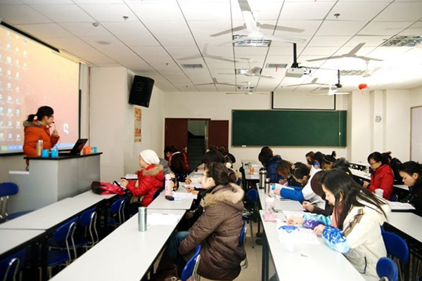 潜江零基础学会计_快速学习真账实操,来仁和会计培训