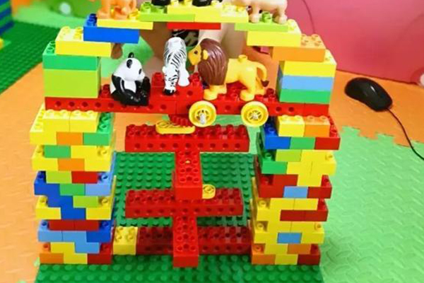 北京哪里可以学少儿编程     