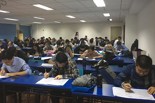 中卫二建考试培训_报考条件_报名时间