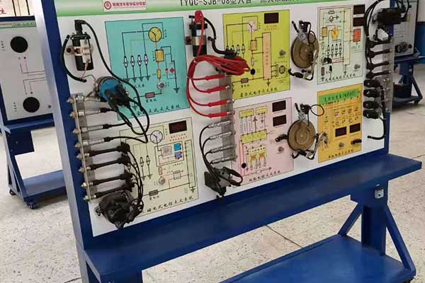我想去保定虎振学校学汽车美容