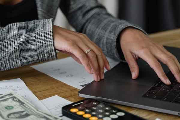 衢州中级经济师怎么考试？有哪些科目？