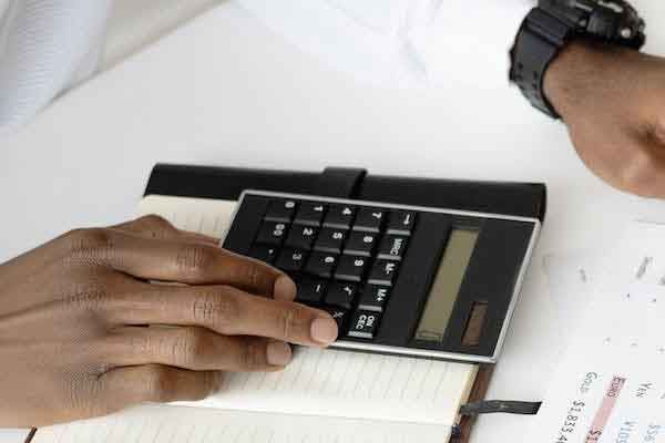 江阴中级经济师怎么考试？有哪些科目？