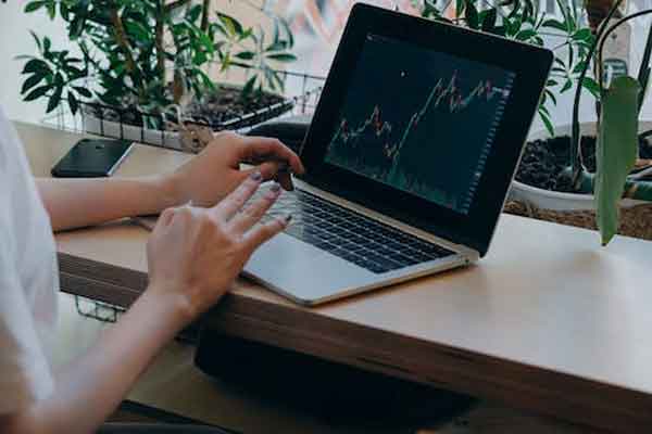 十堰中级经济师怎么考试？有哪些科目？