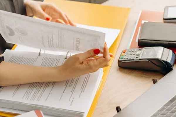 贵阳中级经济师怎么考试？有哪些科目？