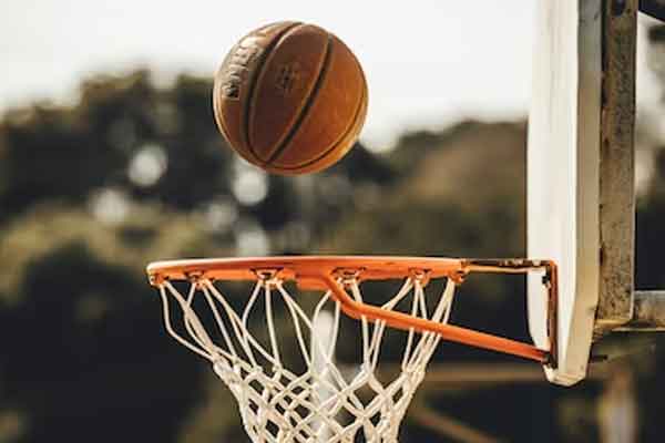 郑州篮球培训班_面向青少年，儿童，少儿