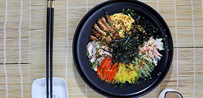 初中毕业学厨师,可以吗?一条值得考虑的成才之路