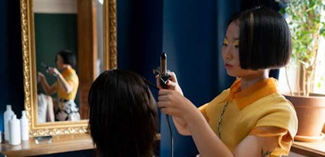实操占比 70%：沈阳标榜美发和化妆专业，哪个更能学